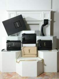 Picture of Saint Laurent Handbags _SKUfw213817729fw
